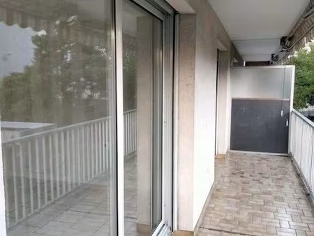 location meublée appartement 4 pièces 67 m² à lyon 8ème (69008), 595 €