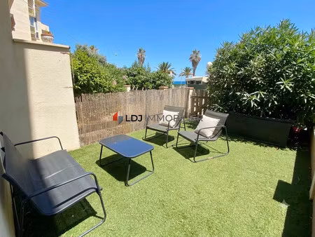 t1 bis avec jardin privatif et vue mer