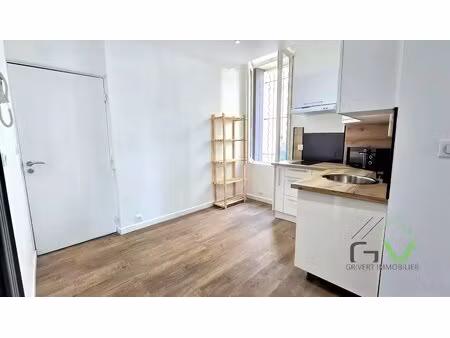 appartement lumineux t2 à nîmes avec climatisation