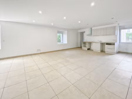 caen quartier saint ouen : appartement en rc - 4 pièces de 95.09 m2