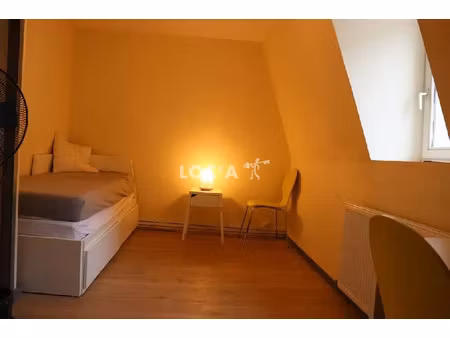 location appartement 3 pièces 52 m² à dijon (21000)
