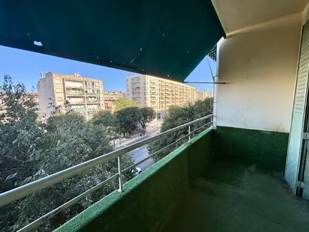 t2 de 55m2 avec terrasse et loggia - secteur jarret