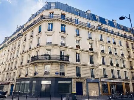 paris 10e - appartement 2 pieces avec balcon - 45 m2