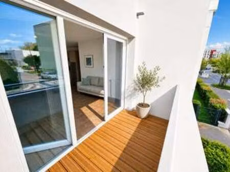 vente appartement 3 pièces à nantes pont du cens - petit port (44000) : à vendre 3 pièces 