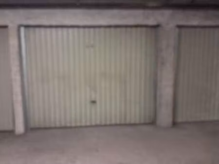 vente garage et parking à lorient centre ville (56100) : à vendre / lorient centre ville