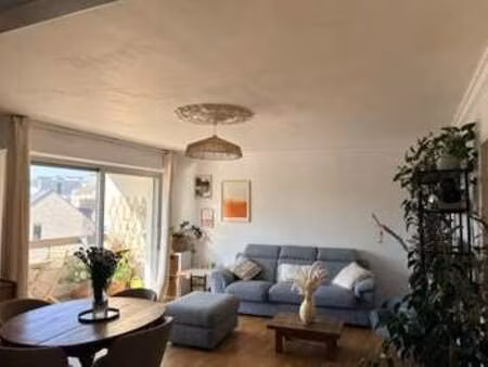 location appartement 4 pièces à rennes bourg l'evêque (35000) : à louer 4 pièces / 86m² re