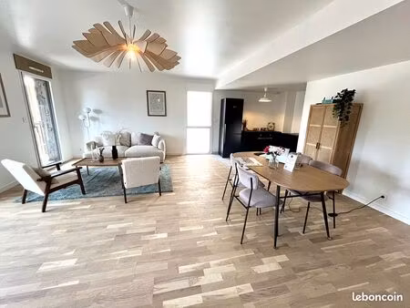 appartement 3 pièces 83 m²
