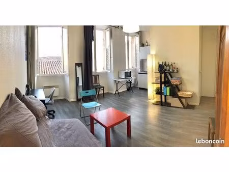 appartement 25m2 - bordeaux centre - calme et lumineux