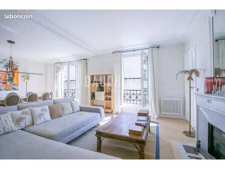 appartement 3 pièces 128 m²