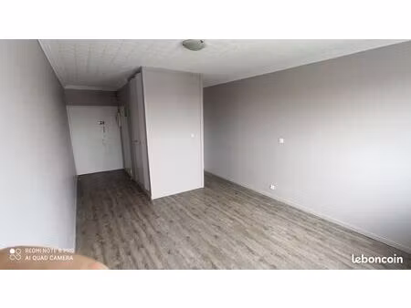 studio 23,33 m² – pessac centre – parking sécurisé