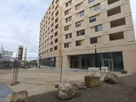 location appartement 4 pièces 88 m² à bordeaux (33000), 1 100 €