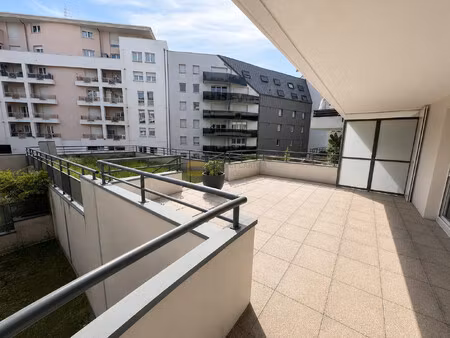 annemasse - appartement t4 de 86 m² avec garage double