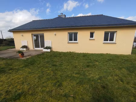 a vendre maison de 102m² 5 pièces à landivisiau