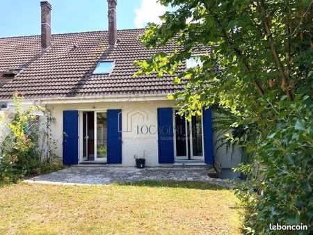 maison 6 pièces 105 m²