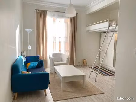 studio 1 pièce 23 m²