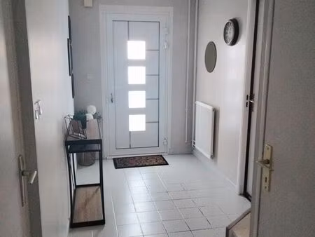 a louer - maison t4 avec jardin et garage - les halles (69610)