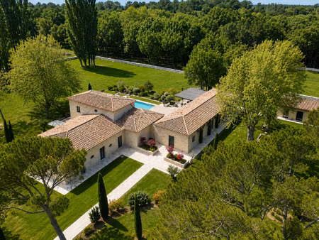 maison meublee 520m²