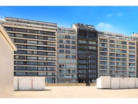 recent gerenoveerde studio met frontaal zeezicht – reside...