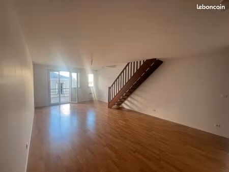appartement / location nu - t3 en duplex 57,70m2 - nantes/rue mellier