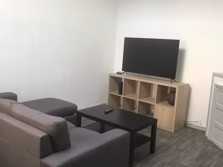 appartement t2 rez-de-chaussee quartier palais de justice