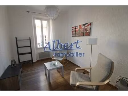 studio ollioules - 1 pièce(s) - 30.4 m2