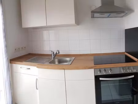 location appartement 2 pièces 44 m² à metz (57000), 630 €