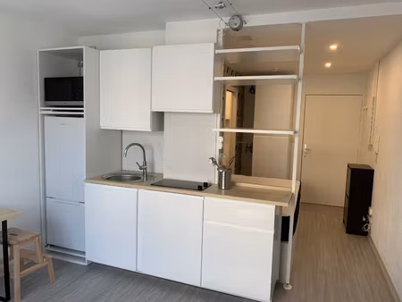 toulouse les arénes 31100 appartement t1 meublé de 21.69 m2 meublé parking