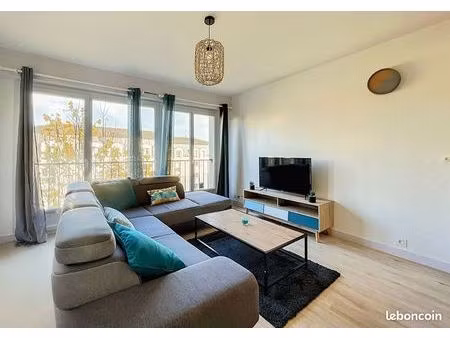 appartement 5 pièces 82 m²