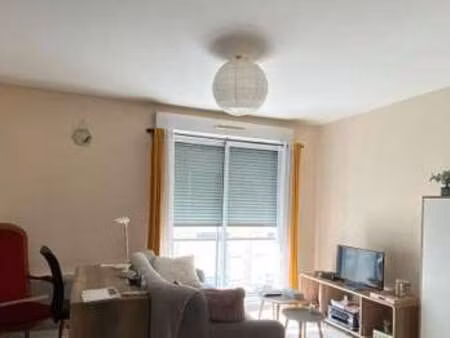 location appartement 2 pièces à angers centre (49000) : à louer 2 pièces / 40m² angers cen