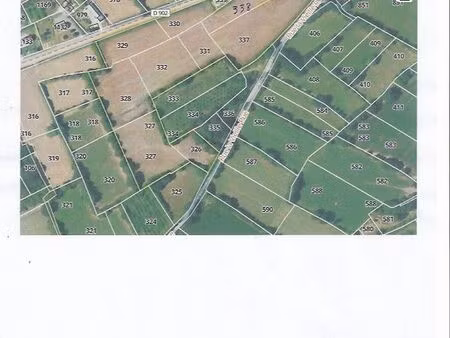 terrain 48 789m²