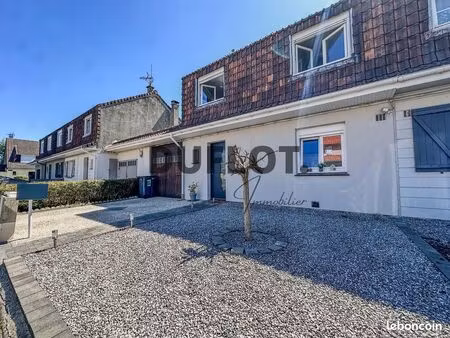 grande maison mitoyenne avec 4 chambres sur arques