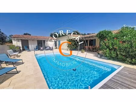 proche uzès, agréable villa avec piscine, pool-house, garage atelier de 50 m2
