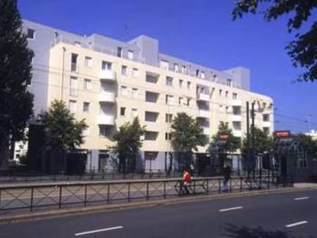 location appartement t1 à nantes île de nantes (44000) : à louer t1 / 24m² nantes île de n