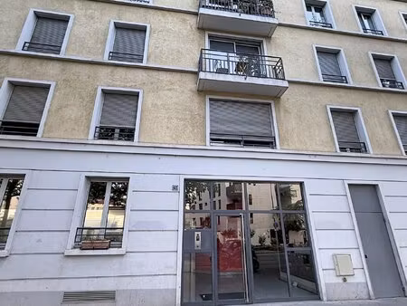 garage sur la coirx rousse