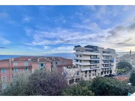 appartement de luxe 3 chambres en vente à menton, france