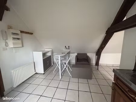 appartement 1 pièce 12 m²
