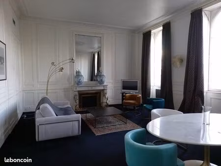appartement 3 pièces 127 m²