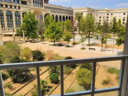 a louer t1 bis meublé de 33 m² avec terrasse - antigone