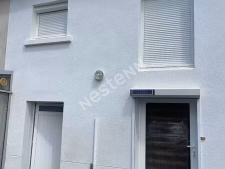 a louer - maison de 2 pièces à taupont (56800)