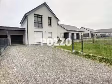 location maison à saint-senier-sous-avranches (50300) : à louer / 91m² saint-senier-sous-a