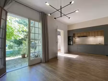 appart/maison mitoyenne 2 chambres jardin lalande