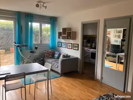 t1bis de 35m2 avec jardin privatif
