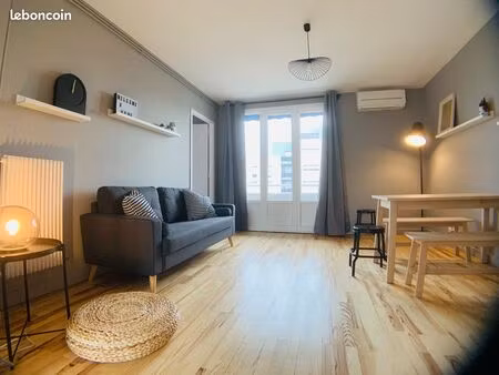 appartement 5 pièces 75 m²