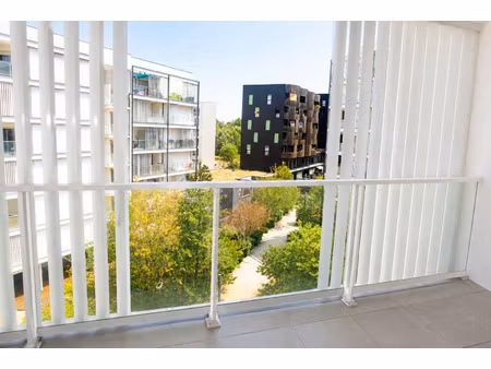 bx lac - proche toutes commodités - bel appartement t2 (46m2