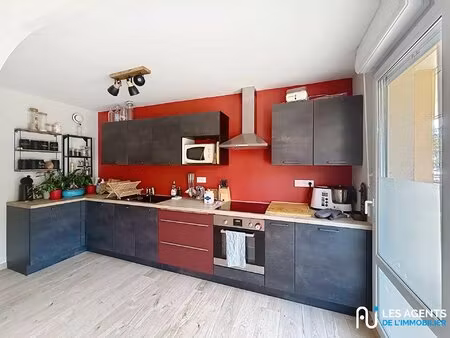 à découvrir sans tarder – bel appartement t3 en plein cœur du centre-ville