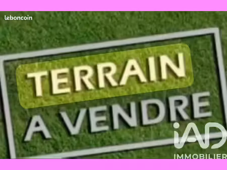 terrain 1251 m² pélissanne