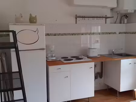 t1 bis meuble très bon état