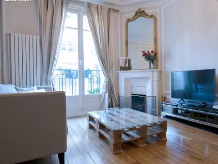 3 pièces meublé 80 m² – paris 15 boucicaut – balcon – rénové – standing