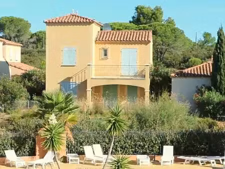 villa de 95 m² située au golf saint thomas, entre pezenas et beziers