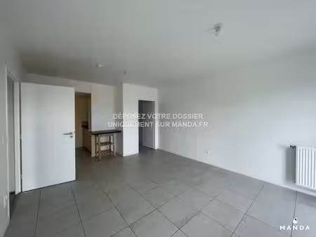 t2 non meublé - 75, rue carle vernet, 33800, bordeaux, france